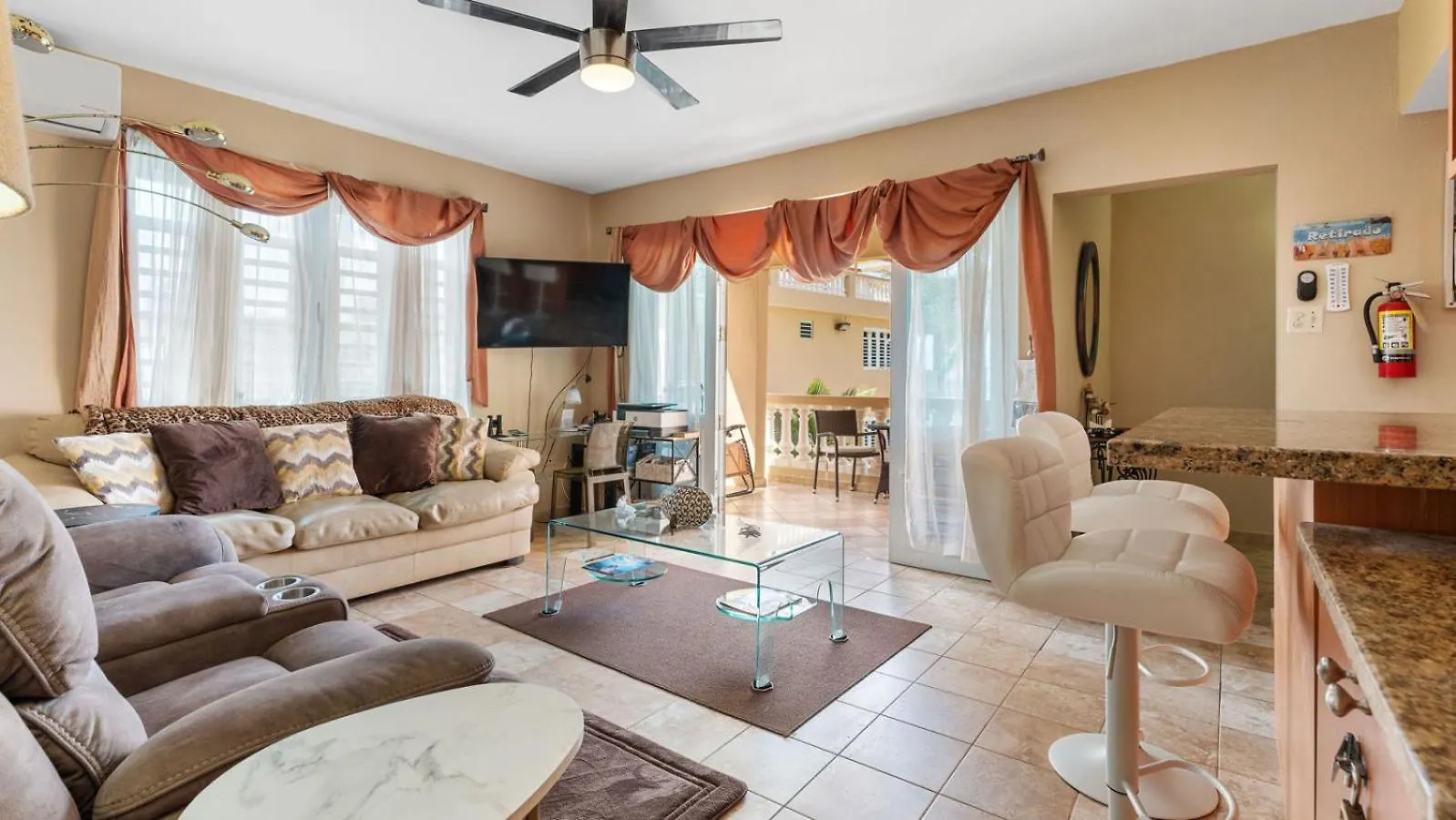 Beachfront Getaway At Ocean View Castle Condo Aguada Apartment