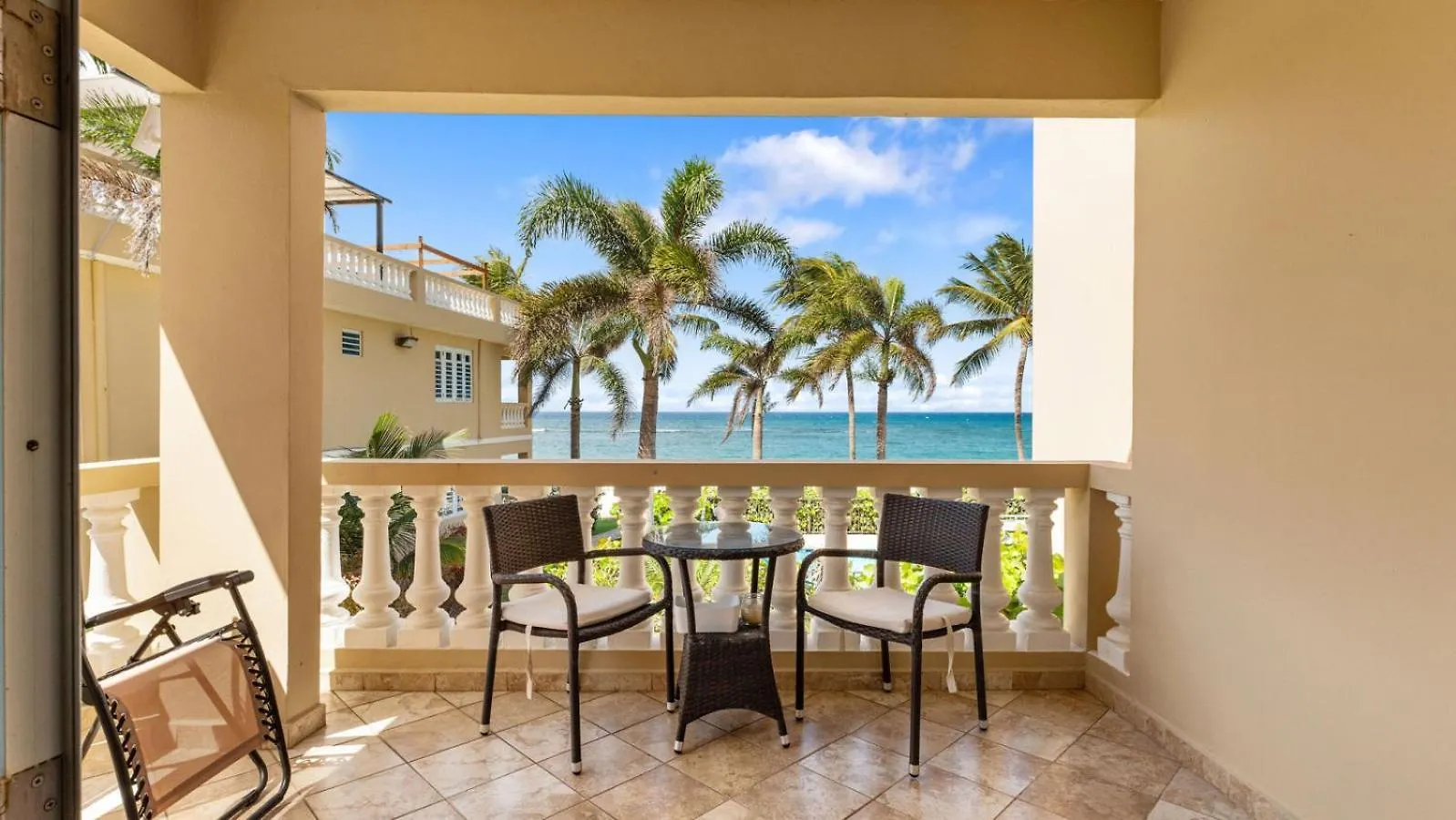 Beachfront Getaway At Ocean View Castle Condo Aguada Puerto Rico